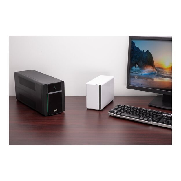 APC Easy UPS BVX 2200VA 230V Schuko 14