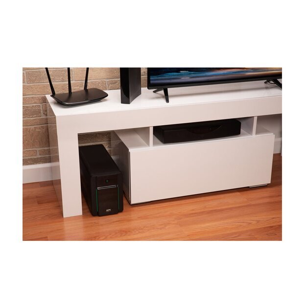 APC Easy UPS BVX 2200VA 230V Schuko 10