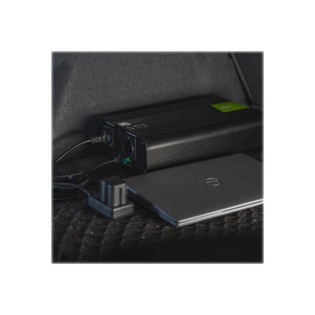 GREEN CELL Car Power Inverter 24V to 230V Pure Sine 3000W 17