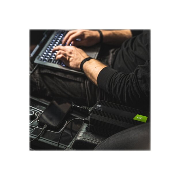 GREEN CELL Car Power Inverter 24V to 230V Pure Sine 3000W 20