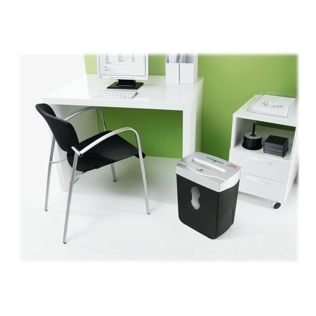 Popieriaus smulkintuvas HSM 1046111 HSM Shredstar X6pro - cross cut 2x15mm/ 6 sheets 80 g/ 20 l bin/ P-5 20