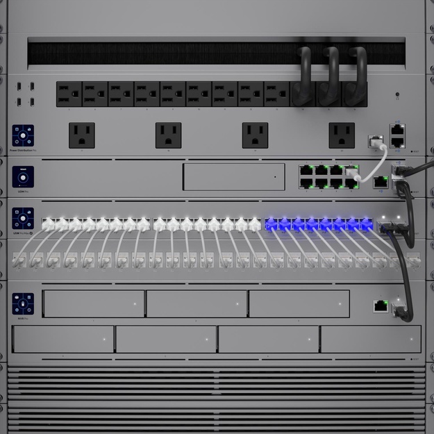 NET SWITCH 24PORT 2.5GBE 8POE+/USW-PRO-MAX-24-POE UBIQUITI