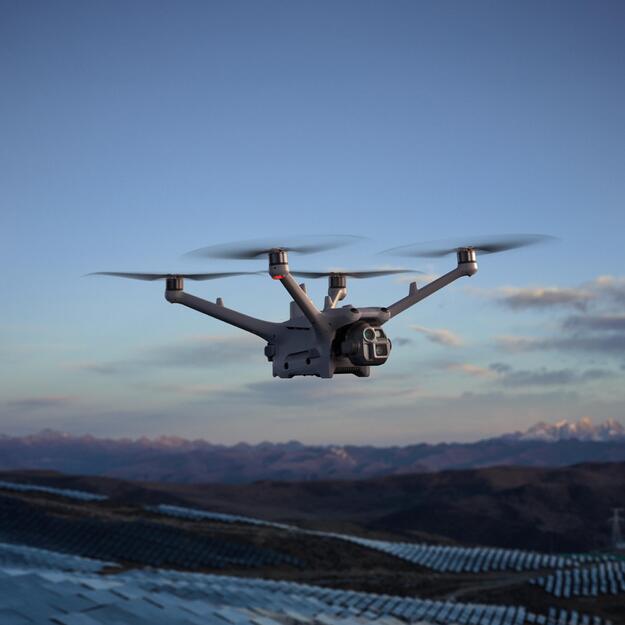 DRONE MATRICE 4D RC PLUS 2 ENT/CP.EN.00000658.01 DJI 5