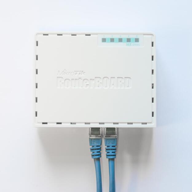 Maršrutizatorius NET ROUTER 10/100/1000M 5PORT/HEX RB750GR3 MIKROTIK