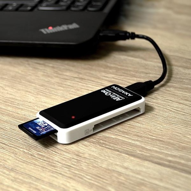 CARD READER MINI 5-SLOT/USB2.0 0.1M CRE-X1 AXAGON