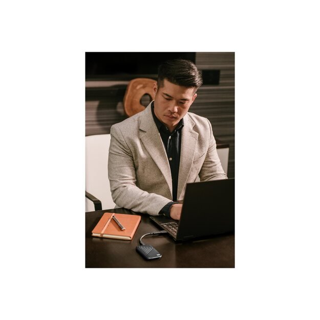 WD My Passport SSD 1TB Midnight Blue Cross Compatible USB 3.2 Gen-2 and USB-C 1050MB/s Read 1000MB/s Write PC & Mac Compatiable 4