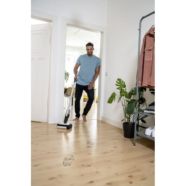 Vacuum Cleaner|KARCHER|dry&wet|Electric broom|Grey/White/Black|Bagless|Battery| 2.3 kg|1.056-200.0
