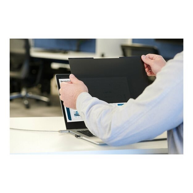 KENSINGTON MagPro Magnetic Privacy 14inch Laptop - 16:10 9