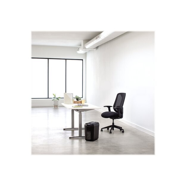 FELLOWES Powershred LX65 Shredder Cross Cut 230V EU 2