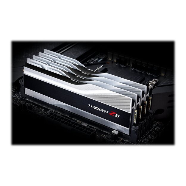 Operatyvioji atmintis (RAM) G.SKILL Trident Z5 DDR5 32GB 2x16GB 5600MHz CL36 1.2V XMP 3.0 silver