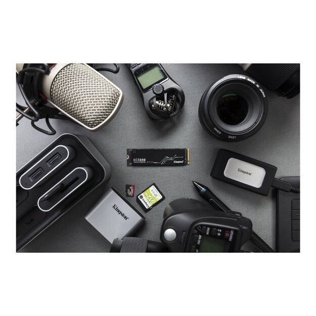 KINGSTON KC3000 1024GB PCIe 4.0 NVMe M.2 SSD 12