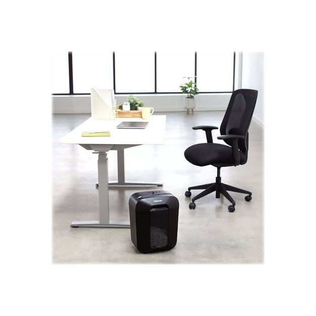 FELLOWES Powershred LX45 Shredder Cross Cut 230V EU 24