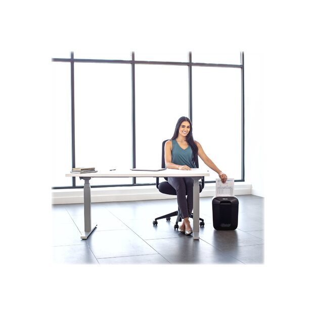 FELLOWES Powershred LX45 Shredder Cross Cut 230V EU 35